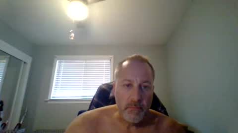 hey online show from August 3, 6:36 pm