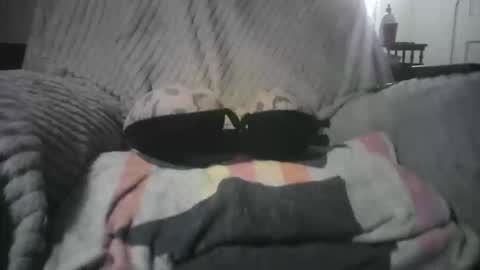 raining down on me online show from November 17, 5:10 am