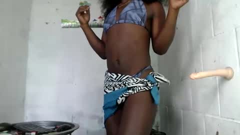 Snapshot of briahana_doll chatting on September 25, 6:37 pm briahana_doll online show from September 25, 6:37 pm