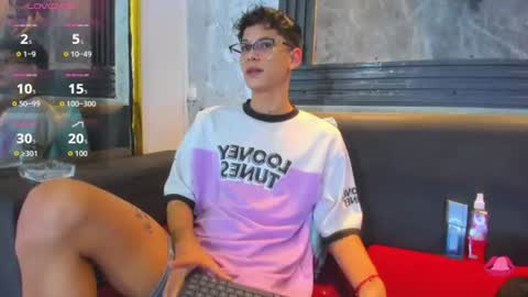 brian_hotof1 online show from June 28, 12:23 pm