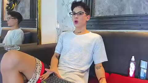 brian_hotof1 online show from July 5, 7:54 pm
