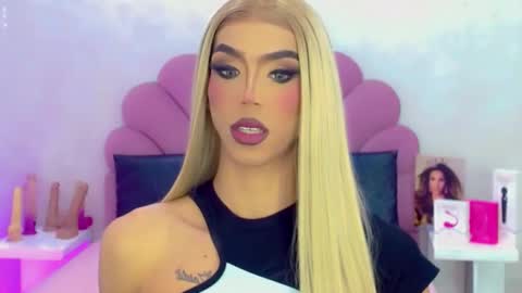 BRIANA online show from April 16, 4:01 am