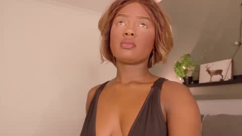Snapshot of briannajackson_ chatting on October 8, 11:49 am brianna online show from October 8, 11:49 am