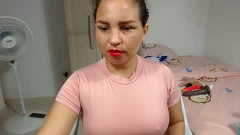 brida_angela29 online show from April 13, 1:15 pm