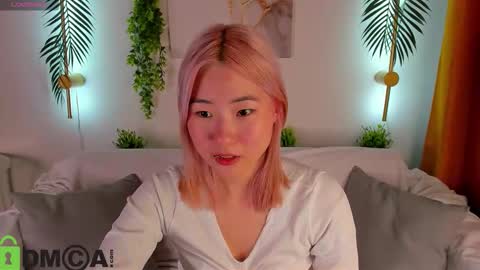 Snapshot of bridgetbottrel chatting on October 20, 9:14 am Bridget online show from October 20, 9:14 am