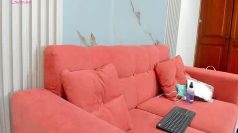 Snapshot of bridgetrodriguez chatting on September 26, 12:13 pm online show from September 26, 12:13 pm