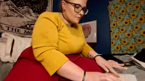 Leela Marie xo online show from December 2, 7:29 am