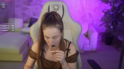 Diamonds Girls online show from November 17, 9:17 pm