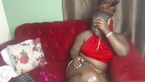 Snapshot of brightebony chatting on December 17, 3:28 am Bright online show from December 17, 3:28 am