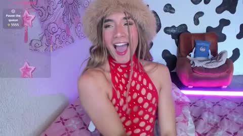Snapshot of brihanna_cooper chatting on October 15, 1:34 pm bri online show from October 15, 1:34 pm