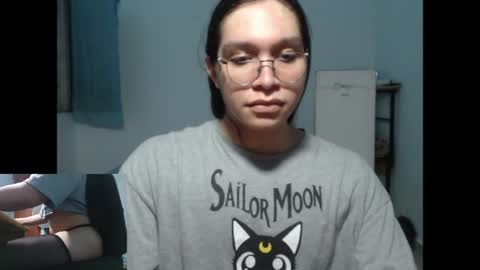 brillsss online show from April 21, 6:53 am