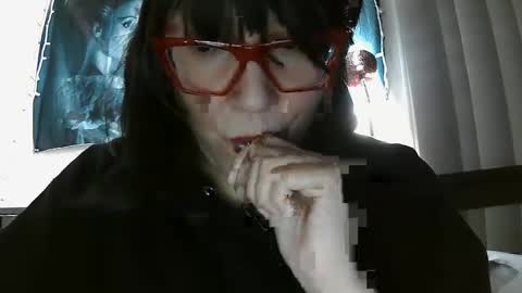 Brina Moon online show from January 2, 6:40 am