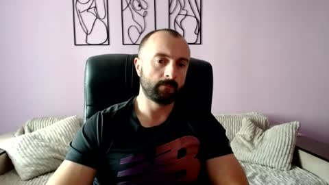 brindlefly69 online show from July 31, 11:22 am
