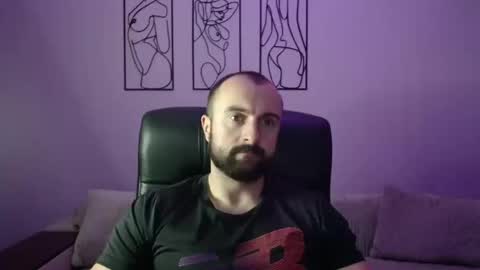 brindlefly69 online show from October 10, 11:05 am