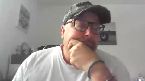 Brisco schner Schwanz online show from November 26, 10:23 am