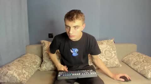 bristlebback online show from October 5, 8:05 pm