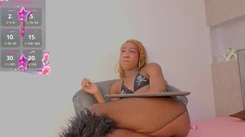 Brit Davis Room online show from March 10, 2:32 pm