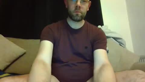 britguy6985 online show from January 31, 8:06 pm