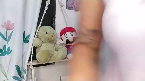 brithany online show from March 13, 2:37 am