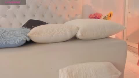 Brithany Rousee online show from November 4, 2:40 pm