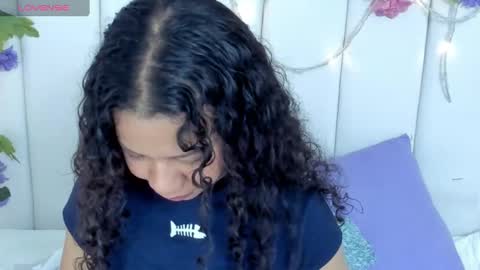 Snapshot of brithany_rousee chatting on March 8, 10:13 pm Brithany Rousee online show from March 8, 10:13 pm