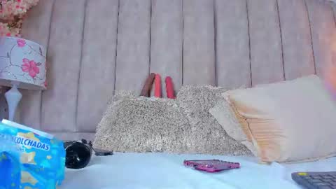 brithanyparker_ online show from July 7, 7:23 am