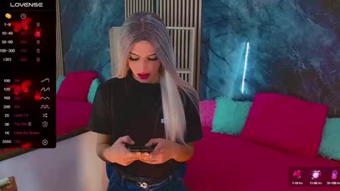 Snapshot of britney_ortega chatting on October 6, 10:38 pm britney_ortega online show from October 6, 10:38 pm