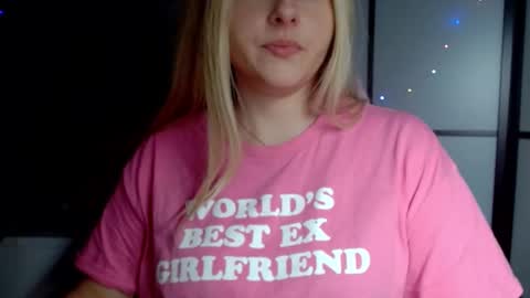 BritneyGlow online show from December 8, 12:35 am