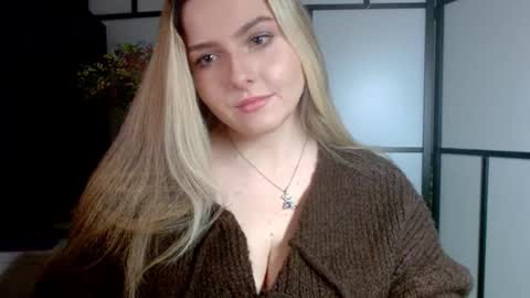 BritneyGlow online show from January 15, 6:51 pm