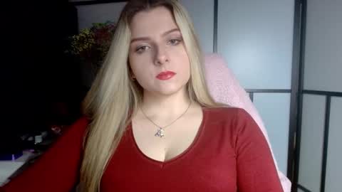 BritneyGlow online show from December 23, 5:00 pm