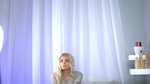 britneyhudson online show from January 15, 4:25 am