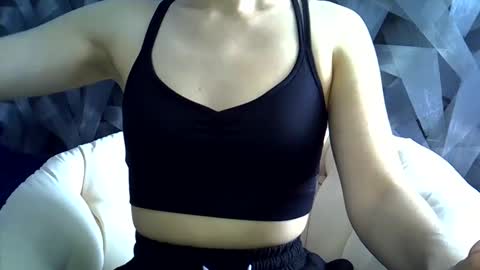 BritneyKittens online show from February 18, 11:22 am