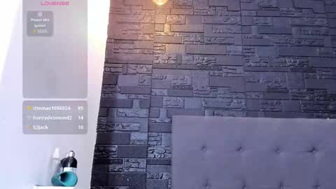 brock_hurn online show from November 30, 9:33 pm