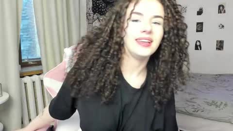 Snapshot of brookchills chatting on October 5, 7:17 am Brook Help me collect 100 reactions online show from October 5, 7:17 am