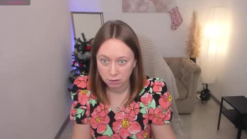 Lady Brooke online show from December 18, 8:59 pm