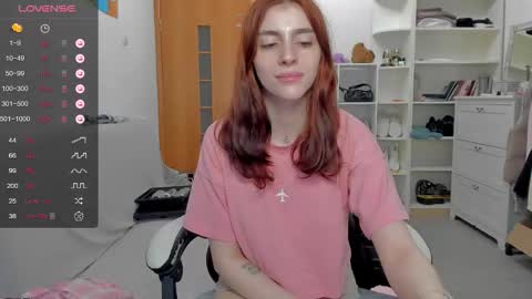 broosnica1 online show from May 23, 9:38 am