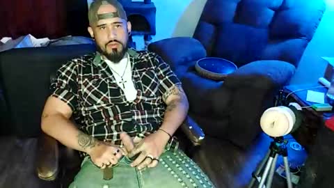 brownboyt online show from May 15, 8:16 pm