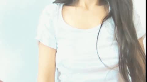 brunela online show from December 5, 9:30 am