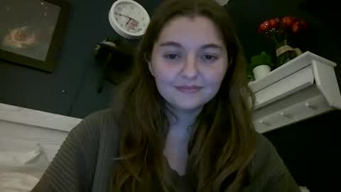 Snapshot of brunettebaby040 chatting on October 13, 2:13 am brunettebaby040 online show from October 13, 2:13 am