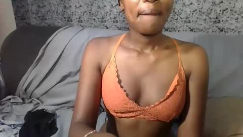  everyday  online show from March 7, 2:00 am