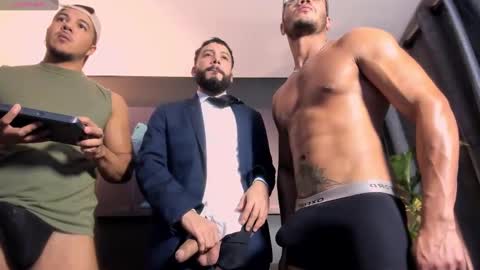 Andres Suarez online show from February 22, 2:17 am