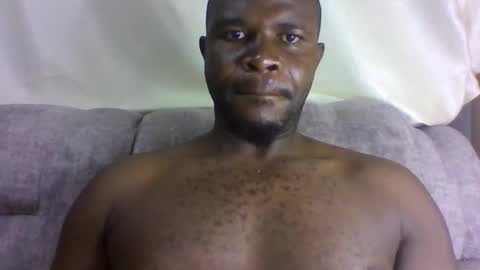 brucedarling online show from April 13, 3:55 am