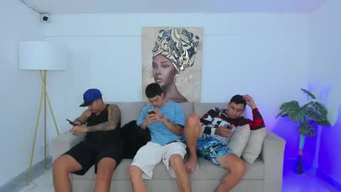 brutal_sex_room2k online show from May 27, 2:19 am