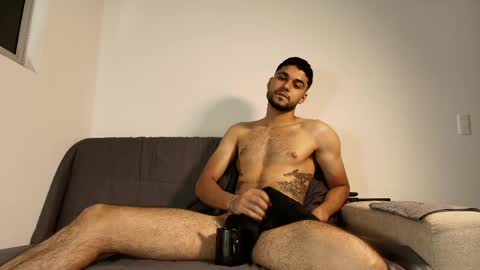 bry_alx online show from May 22, 5:14 am