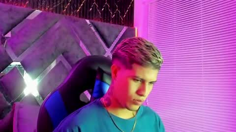 BRYAN online show from June 21, 3:24 am