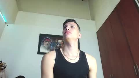 BRYAN HOT23 online show from December 2, 1:59 am