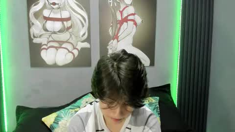 B R Y C E  online show from November 14, 7:16 pm