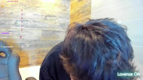 Snapshot of bryce_evans chatting on March 12, 11:01 pm B R Y C E  online show from March 12, 11:01 pm