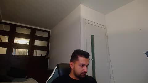 BryceReign online show from May 26, 6:19 am