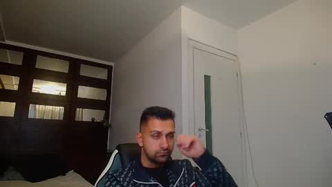 BryceReign online show from May 7, 5:03 am